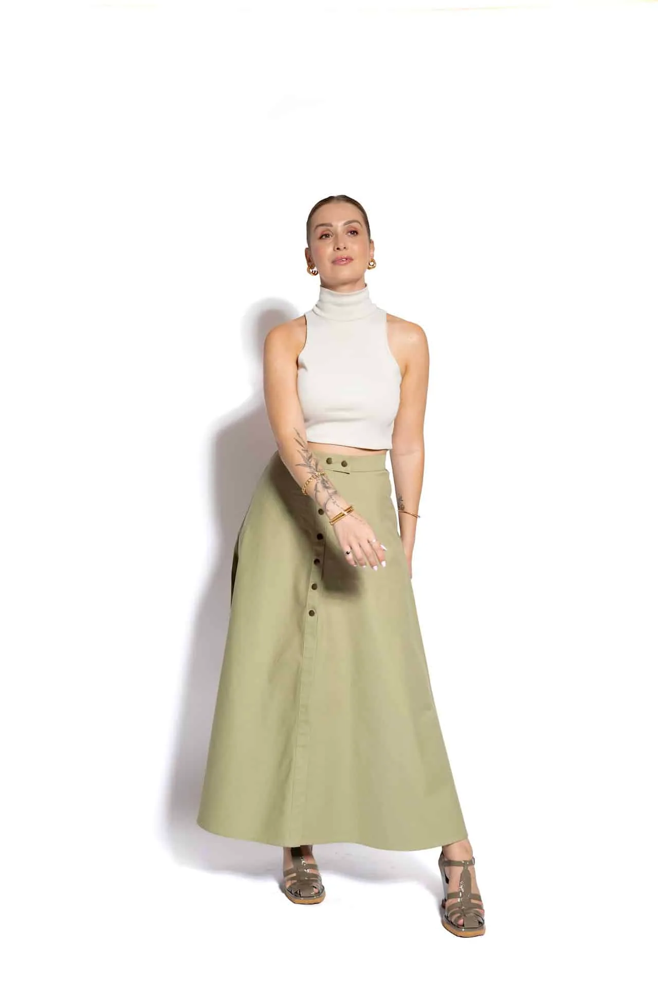 Blusa Cropped Regata Gola Alta — foto 2 de 4